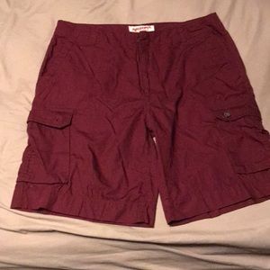 Maroon Arizona size 34 cargo shorts.